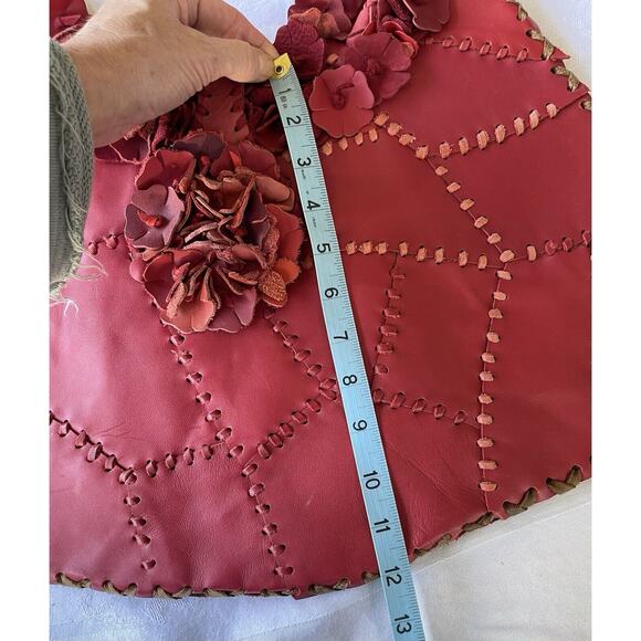 Wabags Genuine Leather Appliqué Flower Tote Handbag Red 3 D Design Shoulder Bag - Picture 9 of 10